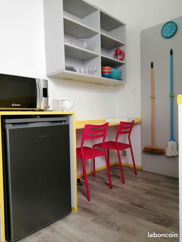 Residence Les Volets Bleus: Studio De 30 M² Classe 2 * Рошфор Экстерьер фото